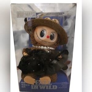 (H) Pop Mart Fall in Wild Plush Doll Pendant Labubu